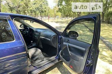 Лифтбек Skoda Octavia 2009 в 