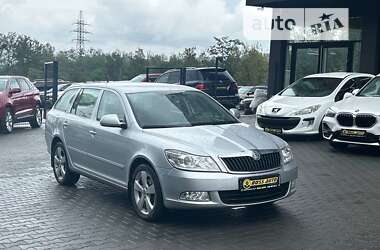 Универсал Skoda Octavia 2012 в Черновцах