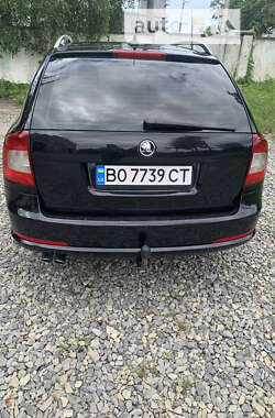 Универсал Skoda Octavia 2009 в Борщеве