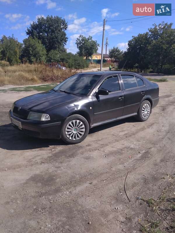 Лифтбек Skoda Octavia 2004 в Кропивницком