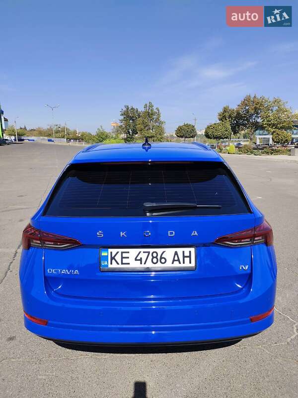 Универсал Skoda Octavia 2021 в Кривом Роге