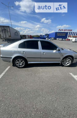 Лифтбек Skoda Octavia 2009 в Кропивницком