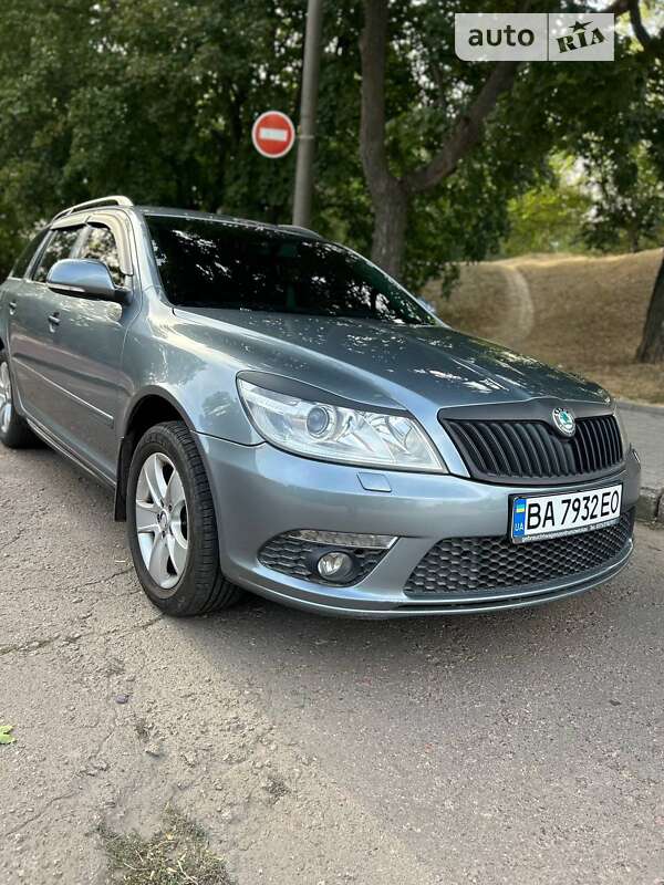 Універсал Skoda Octavia 2012 в Кропивницькому