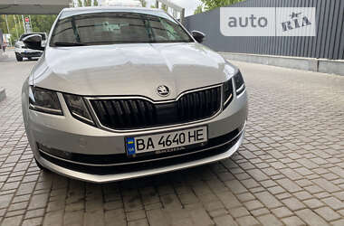 Лифтбек Skoda Octavia 2019 в 