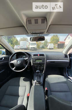 Лифтбек Skoda Octavia 2008 в Дубно