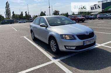 Лифтбек Skoda Octavia 2016 в Киеве