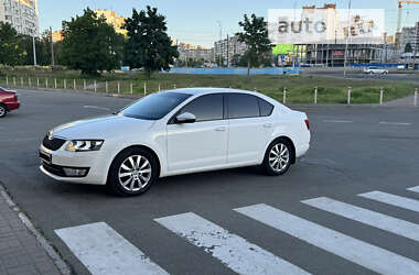 Лифтбек Skoda Octavia 2014 в Киеве