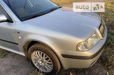 Ліфтбек Skoda Octavia 2004 в Добропіллі