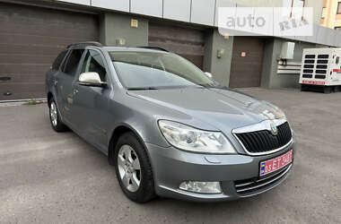 Универсал Skoda Octavia 2012 в Ровно