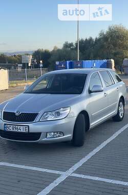 Універсал Skoda Octavia 2011 в Дрогобичі