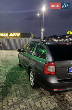 Універсал Skoda Octavia 2009 в 