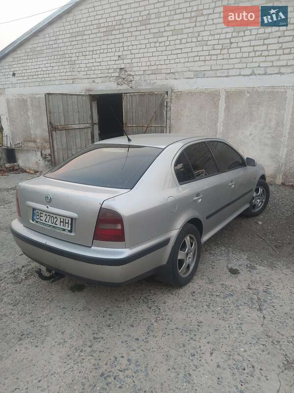 Лифтбек Skoda Octavia 1999 в Новомосковске