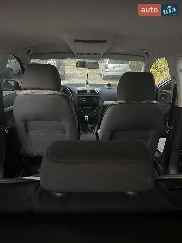 Универсал Skoda Octavia 2007 в Львове