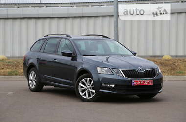 Универсал Skoda Octavia 2017 в Киеве