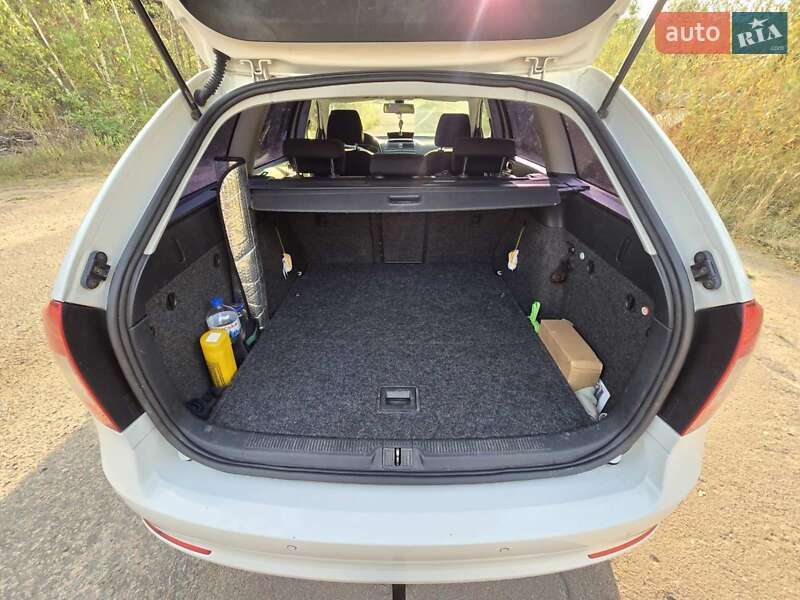 Универсал Skoda Octavia 2012 в Житомире фото 10 Универсал Skoda Octavia 2012 в Житомире