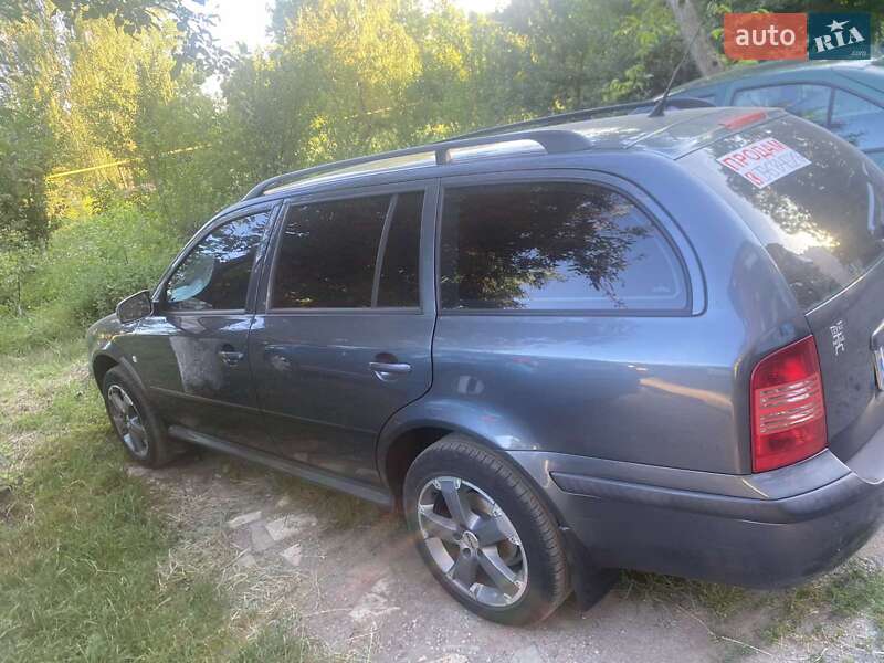 Универсал Skoda Octavia 2006 в Городке