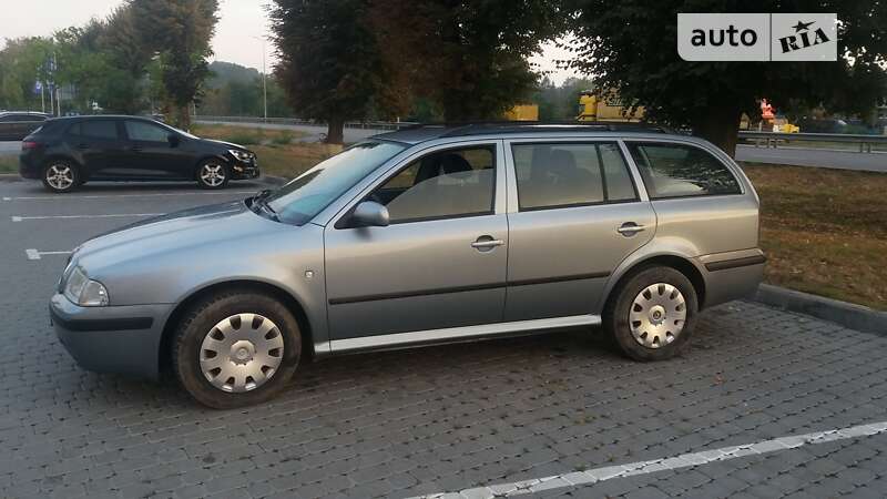 Универсал Skoda Octavia 2004 в Виннице