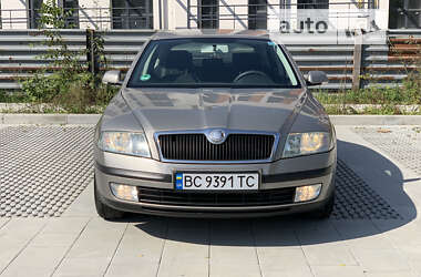 Ліфтбек Skoda Octavia 2006 в Самборі