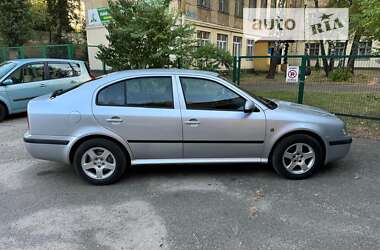 Ліфтбек Skoda Octavia 2009 в Києві