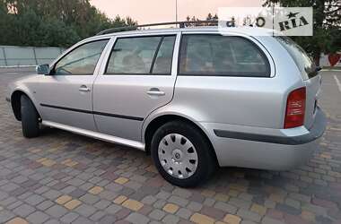 Универсал Skoda Octavia 2009 в Луцке