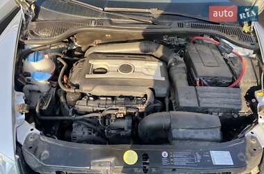 Лифтбек Skoda Octavia 2010 в 