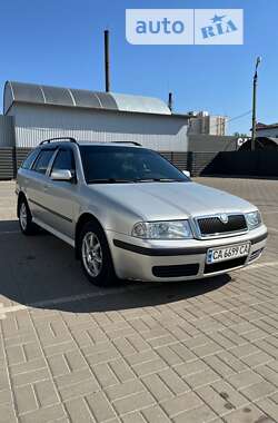 Універсал Skoda Octavia 2007 в Черкасах