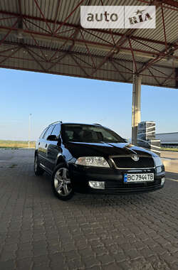 Універсал Skoda Octavia 2008 в Яворові