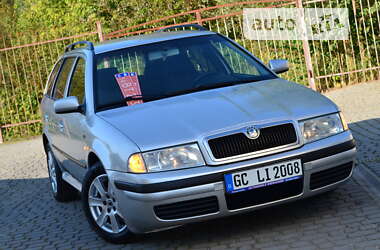 Універсал Skoda Octavia 2003 в Дрогобичі