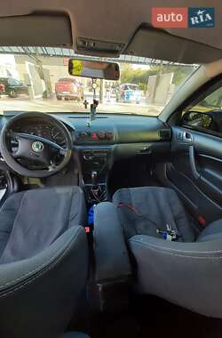 Универсал Skoda Octavia 2001 в 