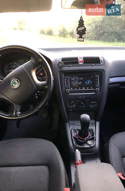 Лифтбек Skoda Octavia 2005 в Золочеве