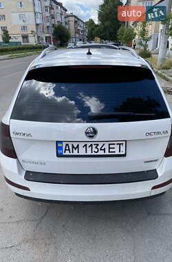 Универсал Skoda Octavia 2014 в Житомире