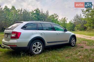 Универсал Skoda Octavia 2015 в Добротворе