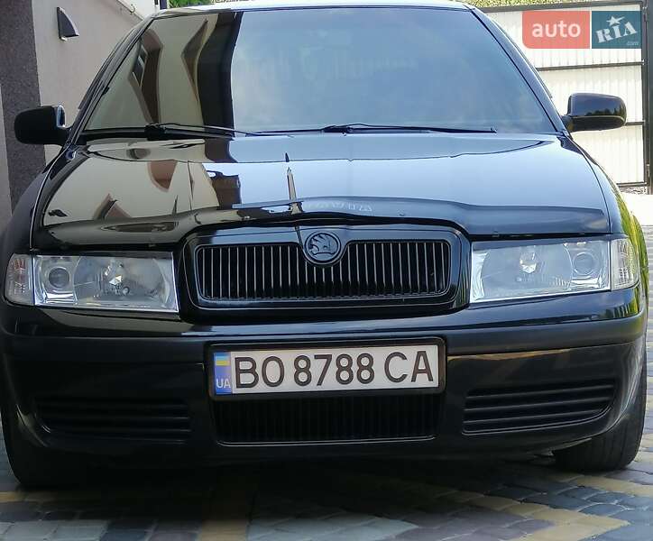 Лифтбек Skoda Octavia 2002 в Тернополе