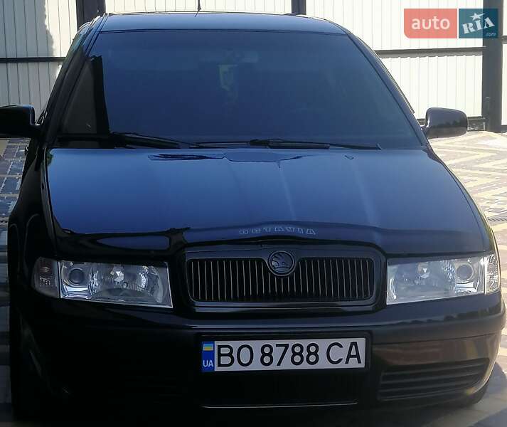 Лифтбек Skoda Octavia 2002 в Тернополе