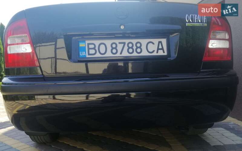 Лифтбек Skoda Octavia 2002 в Тернополе