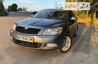 Ліфтбек Skoda Octavia 2012 в Львові