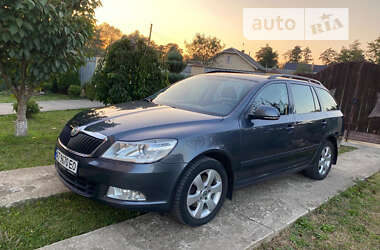 Універсал Skoda Octavia 2010 в Івано-Франківську