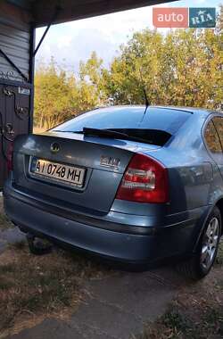 Лифтбек Skoda Octavia 2008 в Киеве