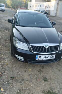 Универсал Skoda Octavia 2010 в Конотопе