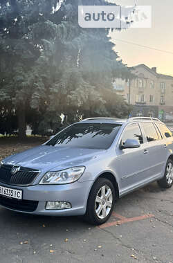 Универсал Skoda Octavia 2010 в Лубнах