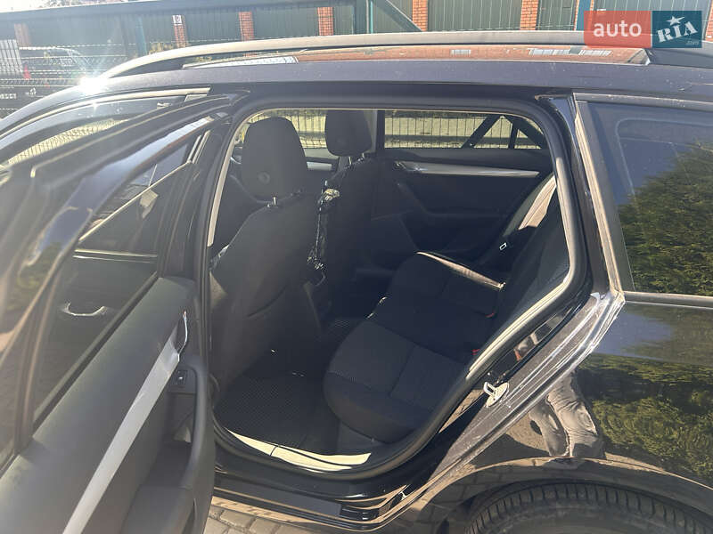 Универсал Skoda Octavia 2015 в Львове