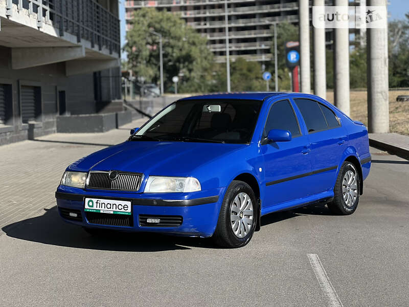 Лифтбек Skoda Octavia 2001 в Киеве