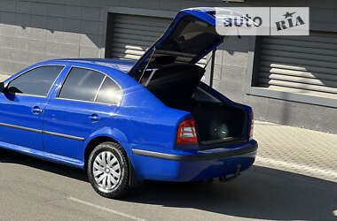 Лифтбек Skoda Octavia 2001 в Киеве