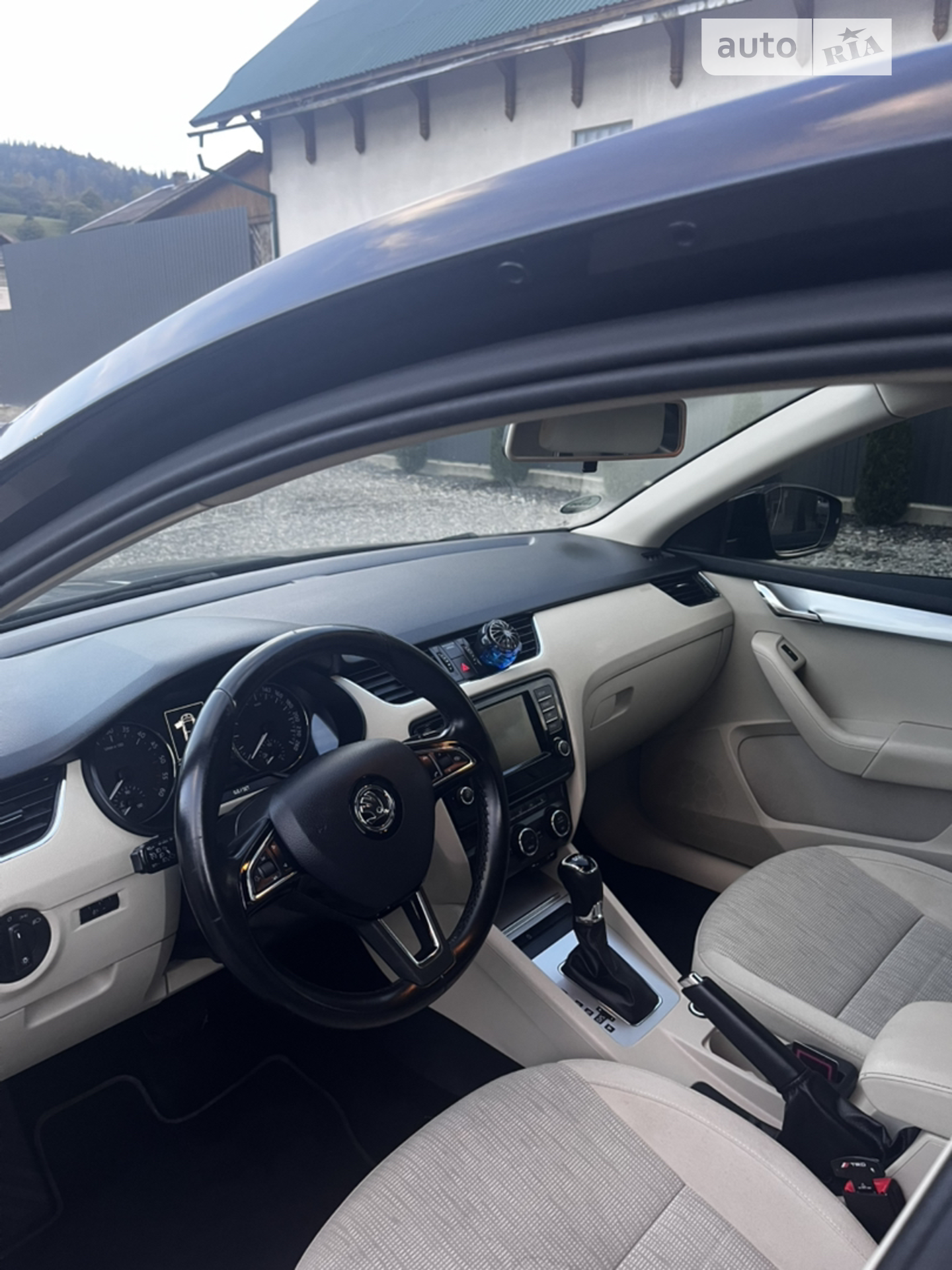 2016 Skoda Octavia - мініатюра 9