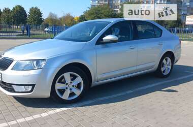 Лифтбек Skoda Octavia 2015 в Червонограде