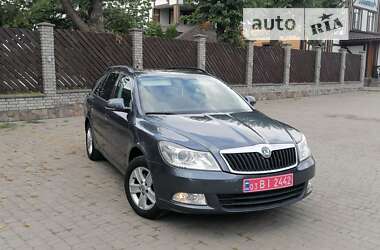 Універсал Skoda Octavia 2010 в Луцьку