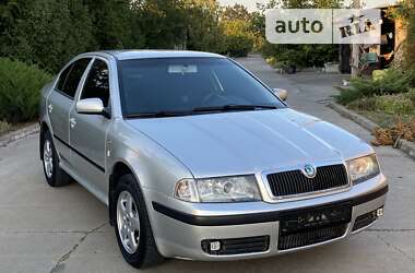 Ліфтбек Skoda Octavia 2002 в Кривому Розі