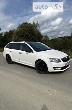 Универсал Skoda Octavia 2013 в Дрогобыче