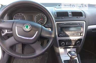 Лифтбек Skoda Octavia 2010 в Днепре