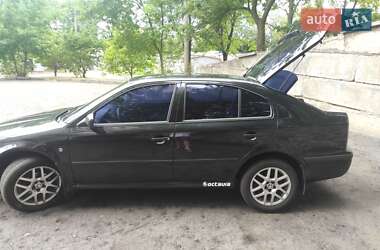 Лифтбек Skoda Octavia 2008 в 